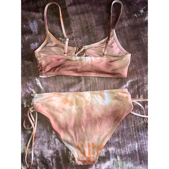 H&M Tie Dye Pink and Cream Bikini! - Picture 2 of 2